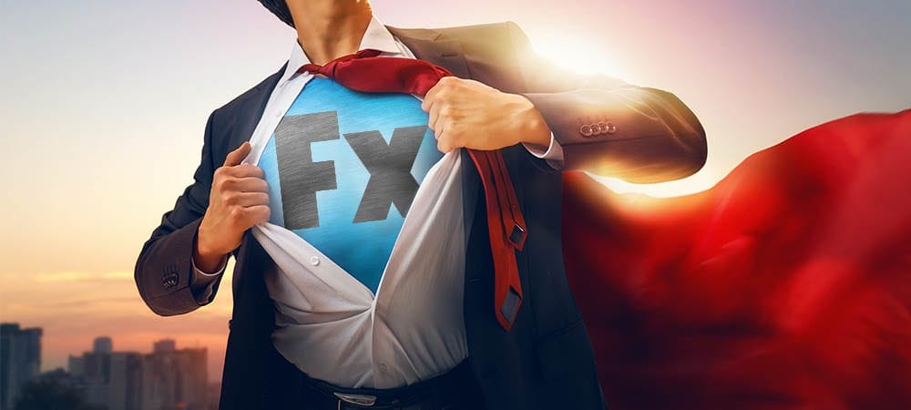 Ein Bürolist reisst sich das Hemd auf, darunter sein Power Fx-Superman-Kostüm